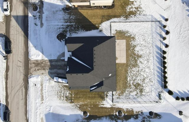 12890 Collina Lane, Lemont, IL 60439