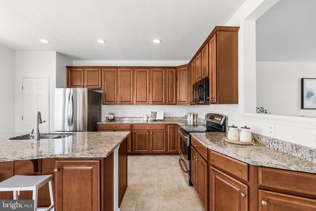 42960 SPYDER PL, Chantilly, VA 20152