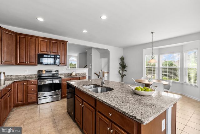 42960 SPYDER PL, Chantilly, VA 20152