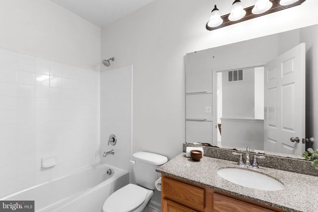 42960 SPYDER PL, Chantilly, VA 20152