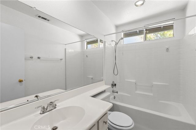 29151 Whitegate Lane, Highland, CA 92346