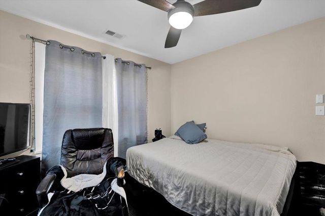 1409 S 8th Street, Ponca City, OK 74601