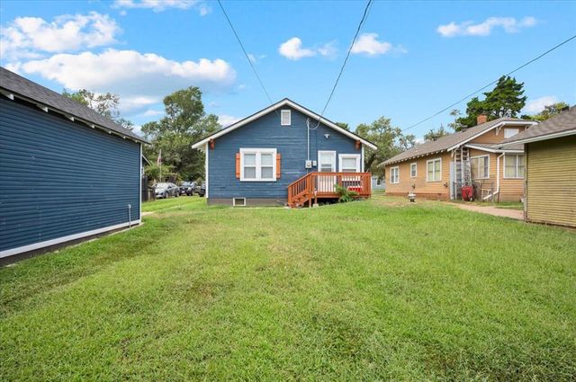 1409 S 8th Street, Ponca City, OK 74601