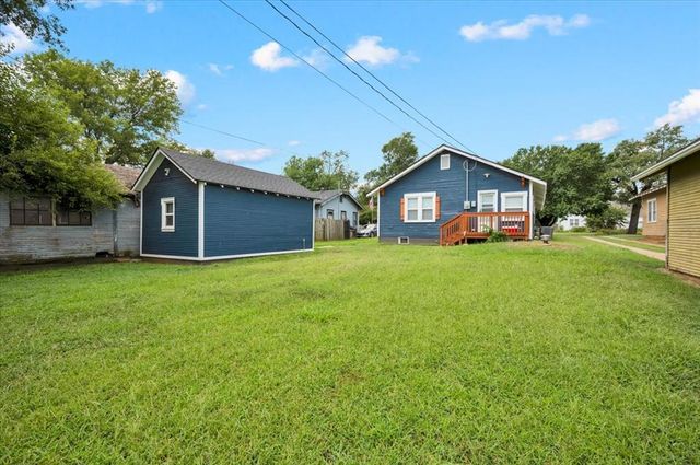 1409 S 8th Street, Ponca City, OK 74601