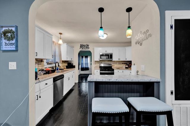 1409 S 8th Street, Ponca City, OK 74601