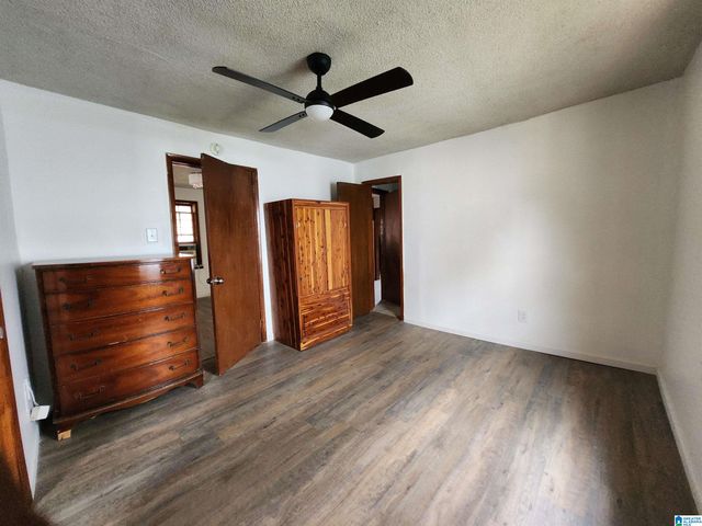 2725 PARKLAWN AVENUE SW, Birmingham, AL 35211