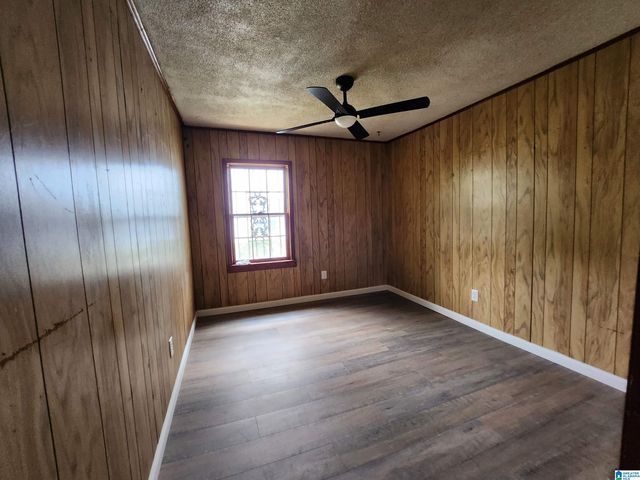 2725 PARKLAWN AVENUE SW, Birmingham, AL 35211