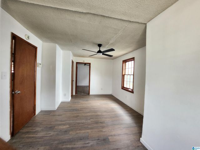 2725 PARKLAWN AVENUE SW, Birmingham, AL 35211