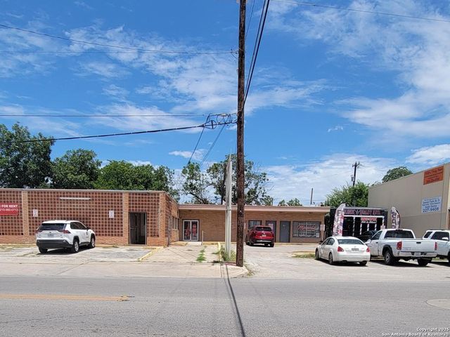 711 kirk, San Antonio, TX 78226