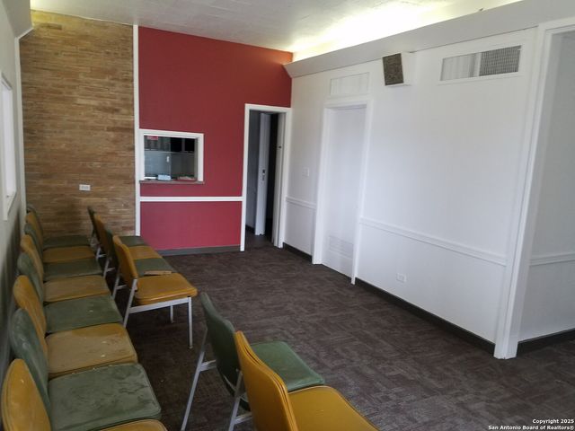 711 kirk, San Antonio, TX 78226