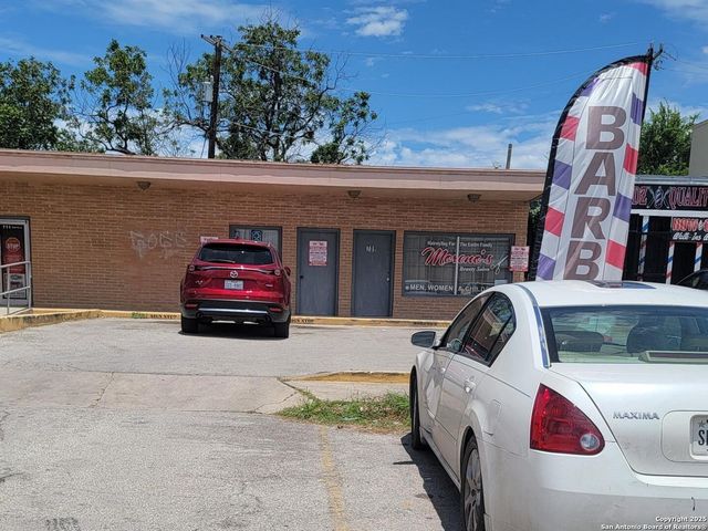 711 kirk, San Antonio, TX 78226