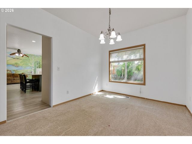 7803 Ne 64TH St, Vancouver, WA 98662