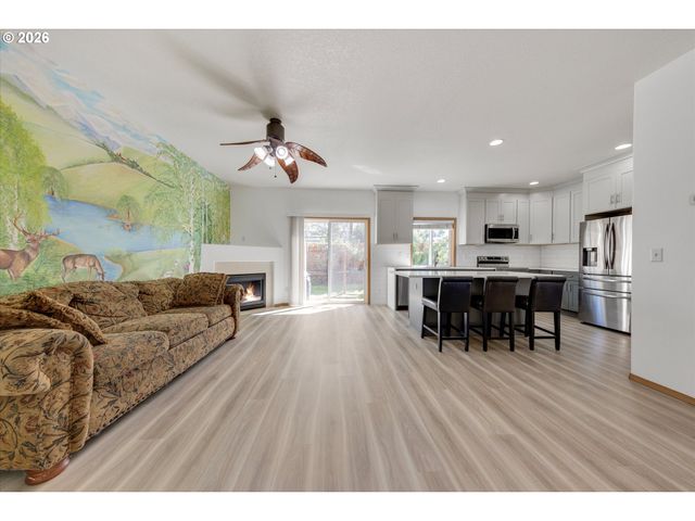 7803 Ne 64TH St, Vancouver, WA 98662