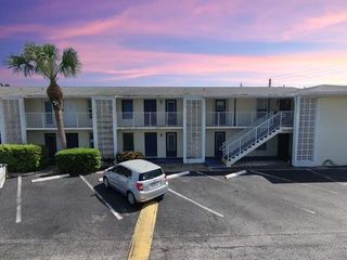 809 HUMMINGBIRD Way 7C, North Palm Beach, FL 33408