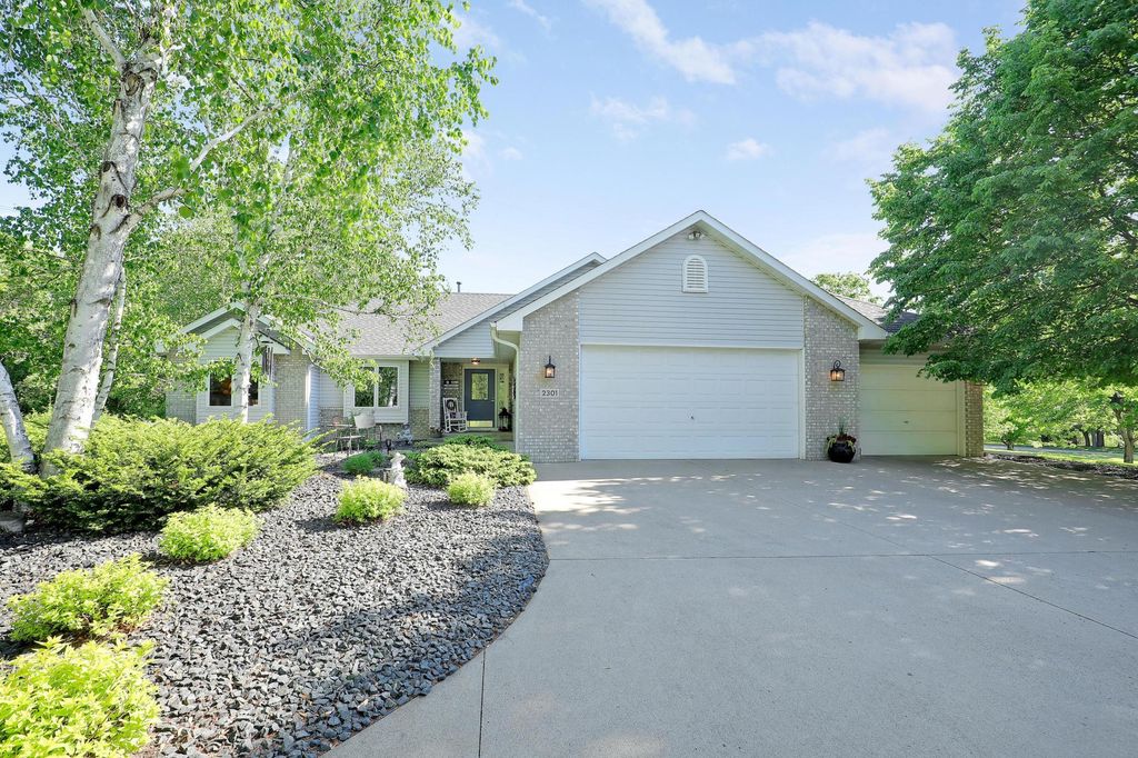 2301 170th Lane NW, Andover, MN 55304