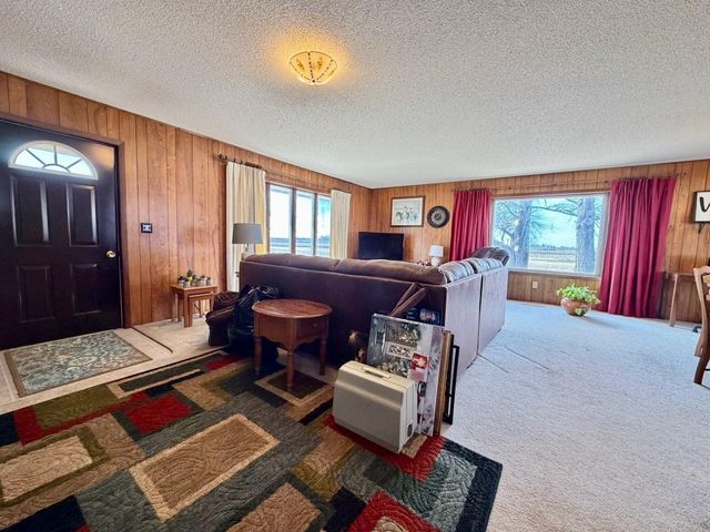 19214 County Road 4, Elbow Lake, MN 56531