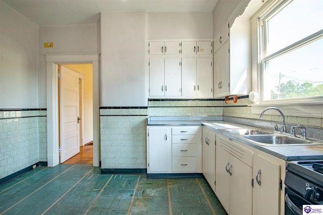 1722 Stevens Avenue, Louisville, KY 40205