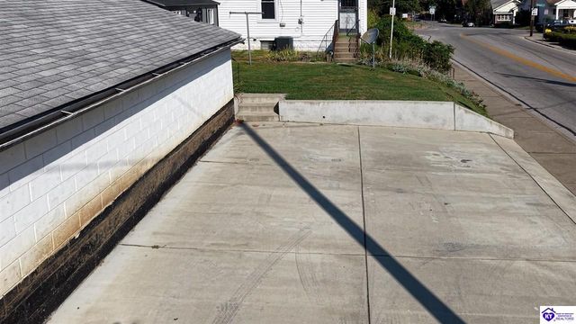 1722 Stevens Avenue, Louisville, KY 40205