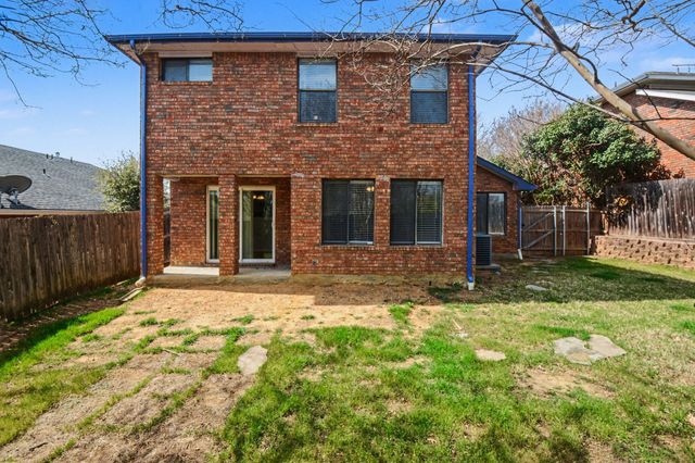 1206 Hillwood Way, Grapevine, TX 76051