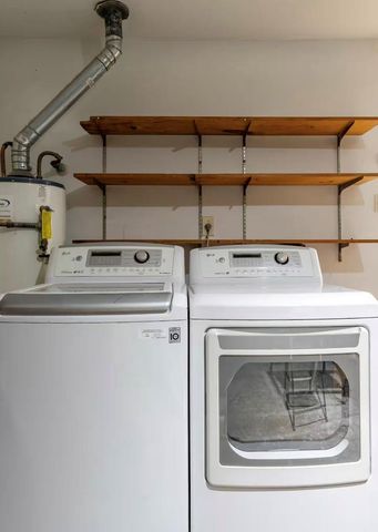 9615 Richmond Avenue, Houston, TX 77063