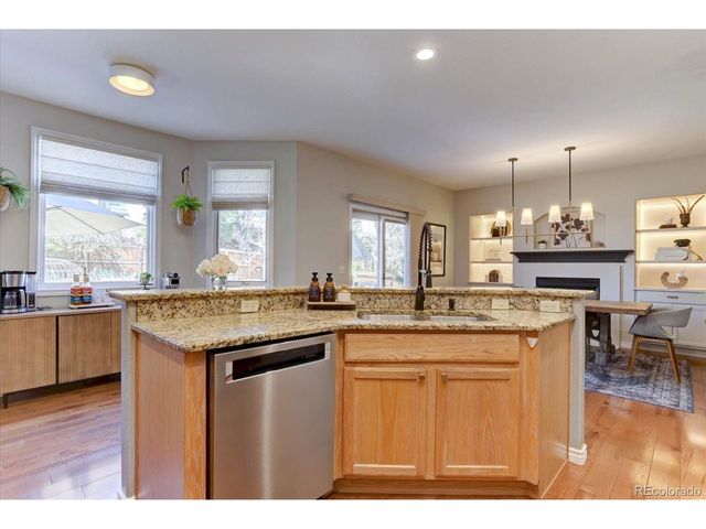 10493 W Peakview Pl, Littleton, CO 80127