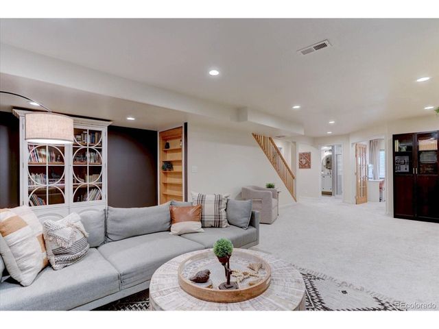 10493 W Peakview Pl, Littleton, CO 80127