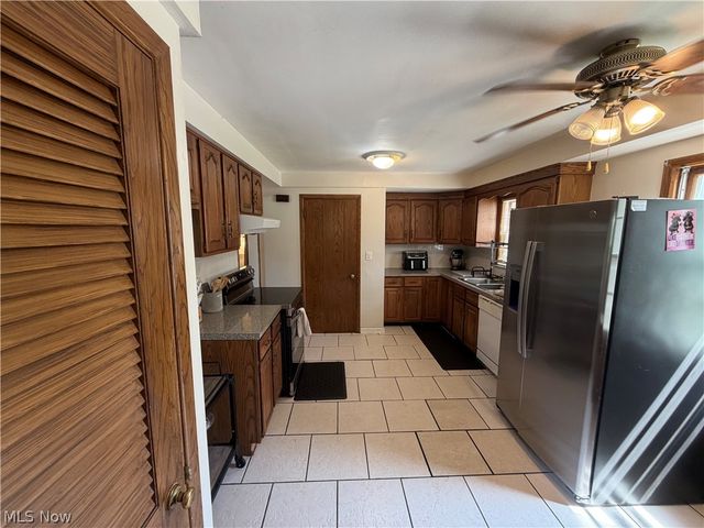 4932 Nan Linn Drive, Richmond Heights, OH 44143