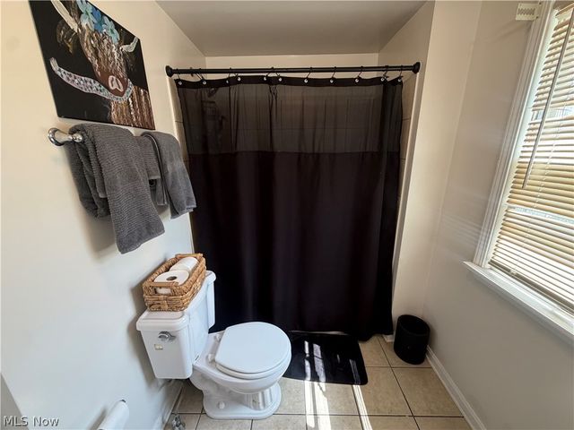 4932 Nan Linn Drive, Richmond Heights, OH 44143