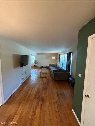 4932 Nan Linn Drive, Richmond Heights, OH 44143