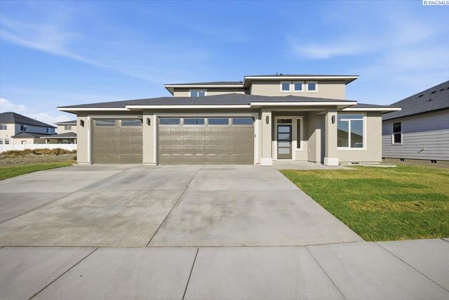 8801 Silver Mound Dr, Pasco, WA 99301