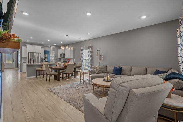 5575 Whitebark Dr., Myrtle Beach, SC 29577