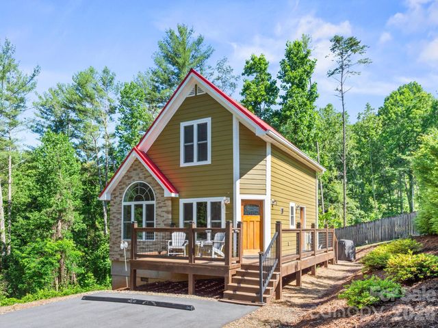 154 Dogwood Drive, Weaverville, NC 28787