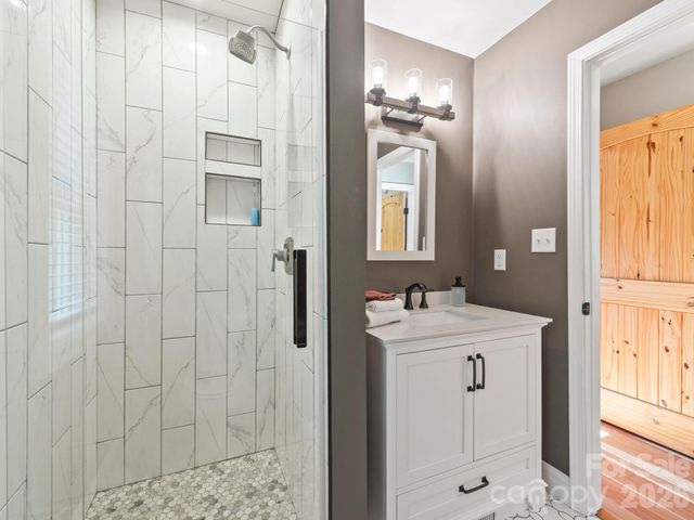 154 Dogwood Drive, Weaverville, NC 28787