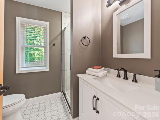 154 Dogwood Drive, Weaverville, NC 28787