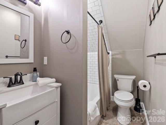 154 Dogwood Drive, Weaverville, NC 28787