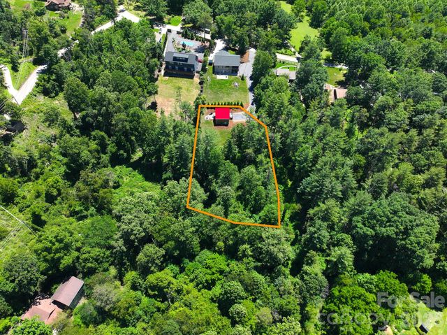 154 Dogwood Drive, Weaverville, NC 28787