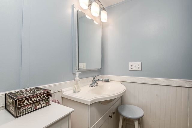 5 Timber Lane, Wareham, MA 02576