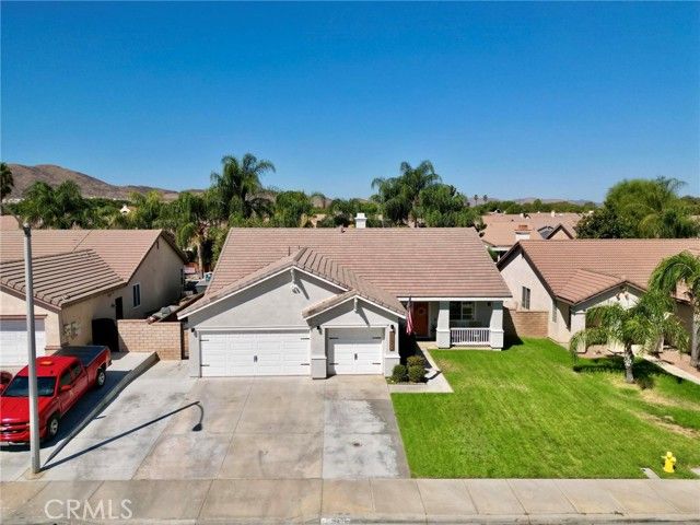 26807 Wilkes Drive, Menifee, CA 92585