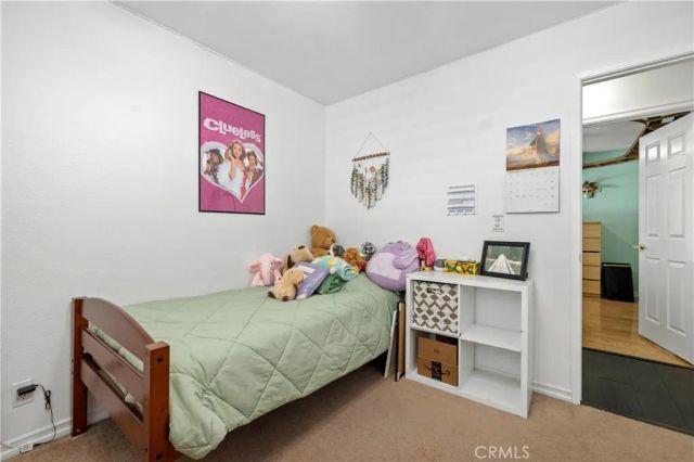 27061 Alabastro, Valencia, CA 91354