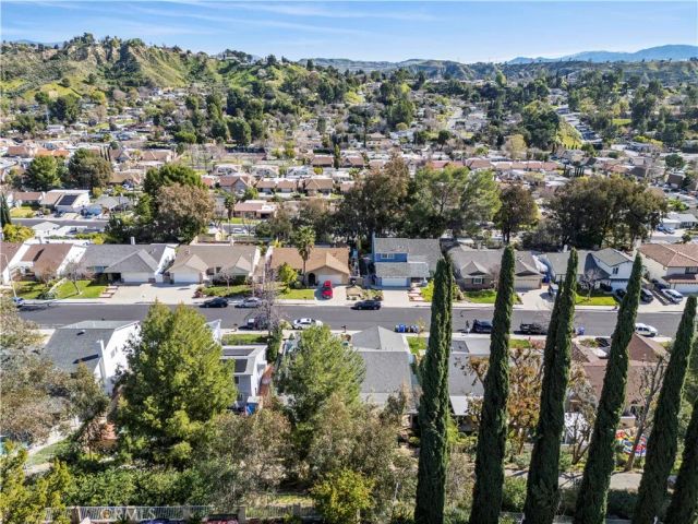 27061 Alabastro, Valencia, CA 91354