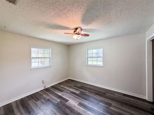1823 LORI LANE W, Lakeland, FL 33801