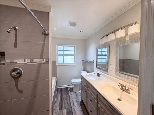 1823 LORI LANE W, Lakeland, FL 33801