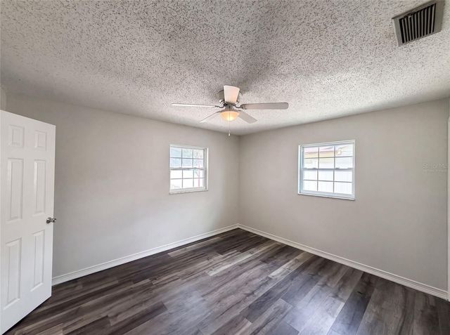 1823 LORI LANE W, Lakeland, FL 33801