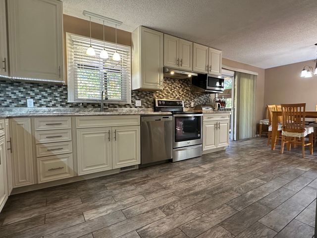 42 Hovey Road, Monson, MA 01057