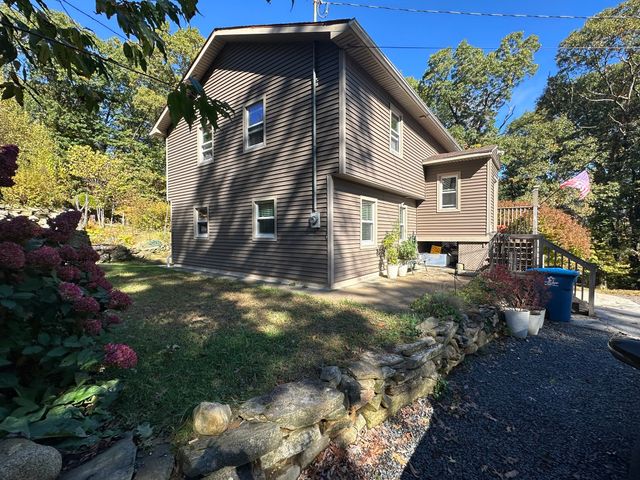 42 Hovey Road, Monson, MA 01057