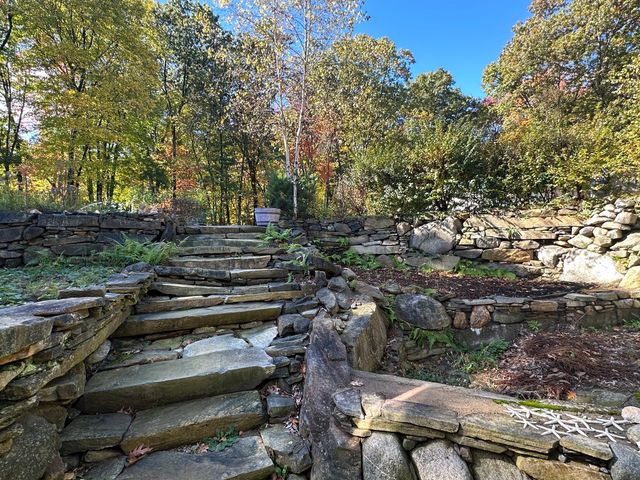 42 Hovey Road, Monson, MA 01057