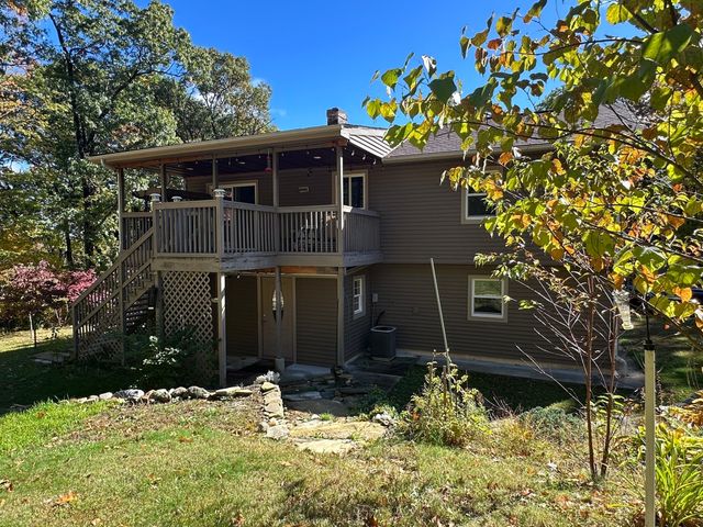 42 Hovey Road, Monson, MA 01057