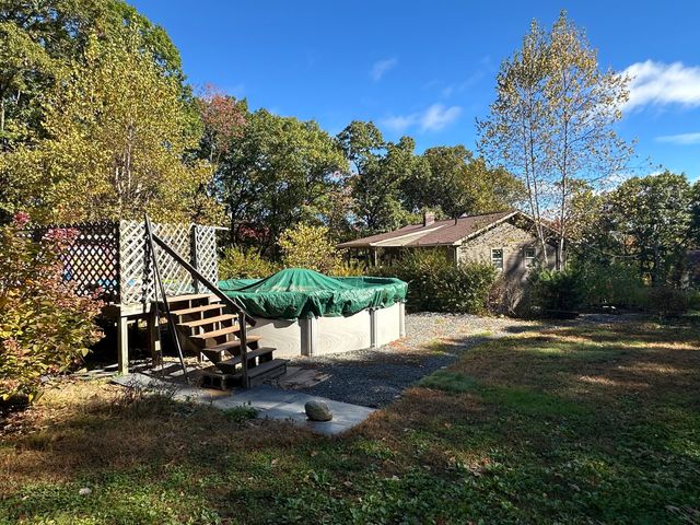 42 Hovey Road, Monson, MA 01057