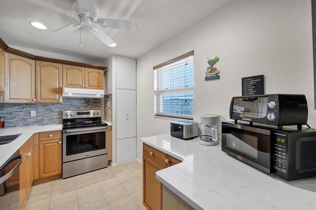 3860 IRONWOOD LANE 505G, Bradenton, FL 34209