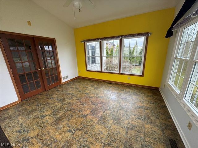 1965 Augusta Drive SE, Massillon, OH 44646